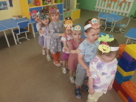 «Наши сказки хороши, любят слушать малыши!» «Наши сказки хороши, любят слушать малыши!».