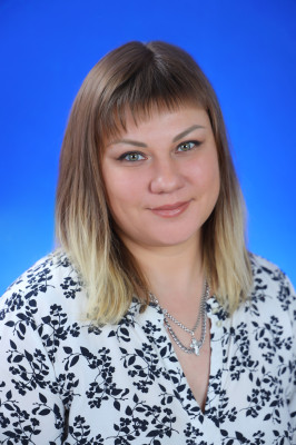 Воспитатель Хузятова Екатерина Вадимовна Воспитатель Хузятова Екатерина Вадимовна